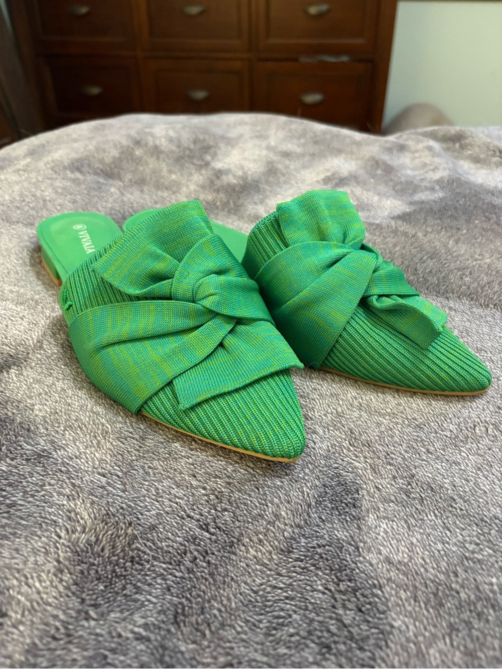 VIVAIA Bright Green Yaffa Pointed-Toe Knot Mules - EU 39 US sz 8 - Picture 3 of 11
